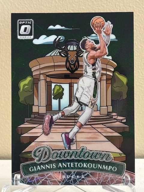 Giannis Antetokounmpo 2024 Optic #8 Downtown /(SSP) Price Guide