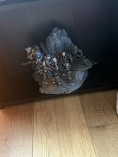 Halo Reach Noble Team Legendary Limited Editi...