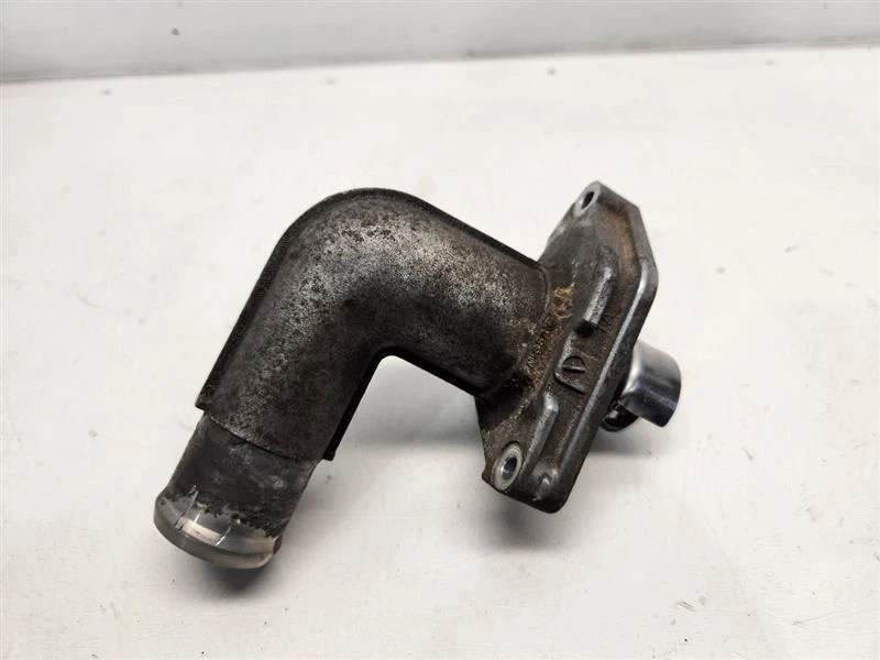 2010 Nissan Murano (3.5L / AT) Thermostat Housing - Image 4 of 4