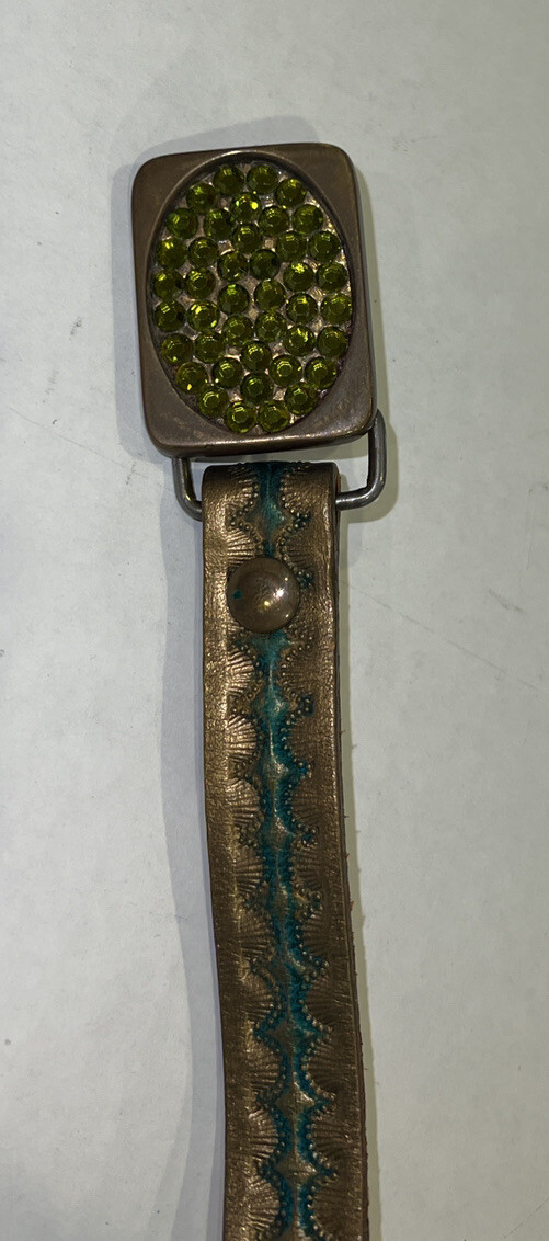 VINTAGE BTS Carole & Lois Solid Brass Green Rhinestone Buckle Leather Belt 1978 Vintage BTS Carole & Lois Solid Brass Green Rhinestone  main image 3