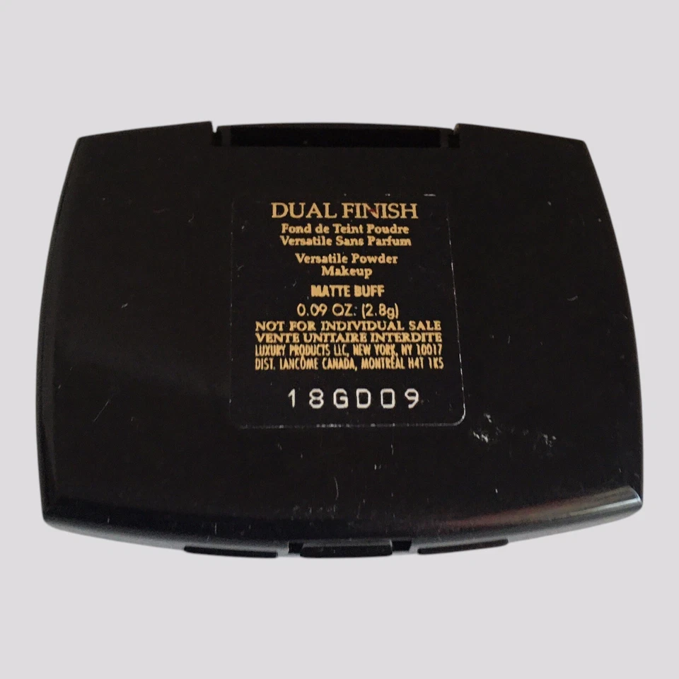 Lancôme Dual Finish Face Powder - Classic Shade: MATTE BUFF 0.09oz/2.8g Original - Image 2 of 4