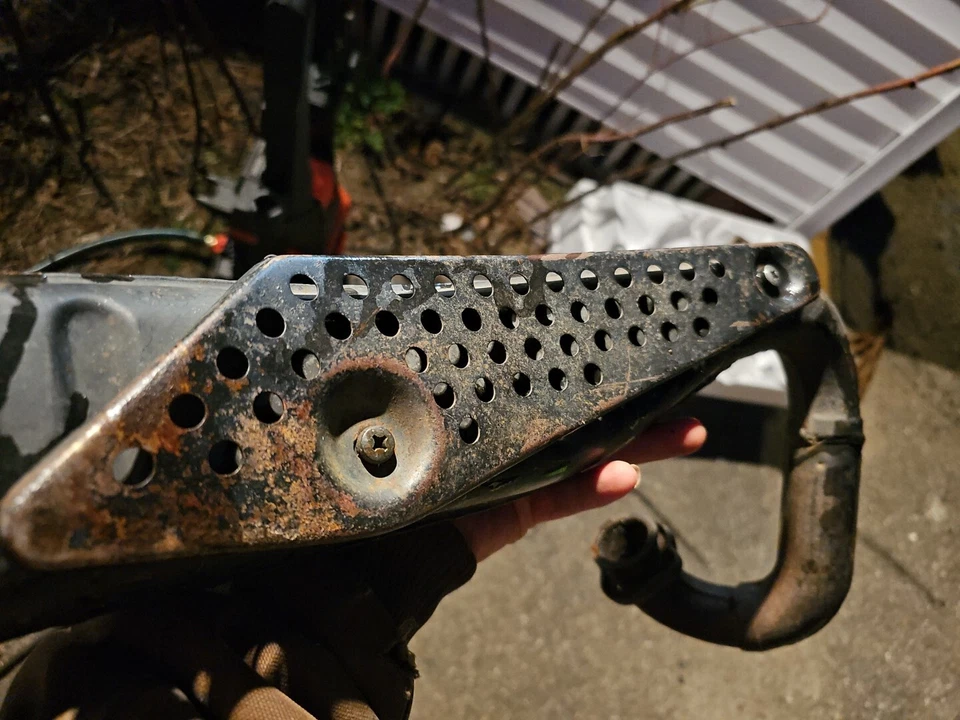 90-00 YAMAHA RT100 MX100 DT100 ESCAPE SILENCIADOR CÁMARA EXPANSIÓN TUBO Foto 3 de 4