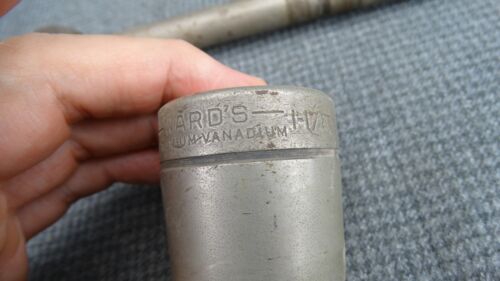 B24 1/2" drive breaker bar 10" long with 1-1/8" Wards Chrome Vanadium Socket - Picture 3 of 4
