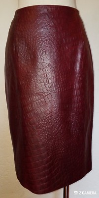 Oscar by Oscar de la Renta Wine Stamped Leather Skirt Size