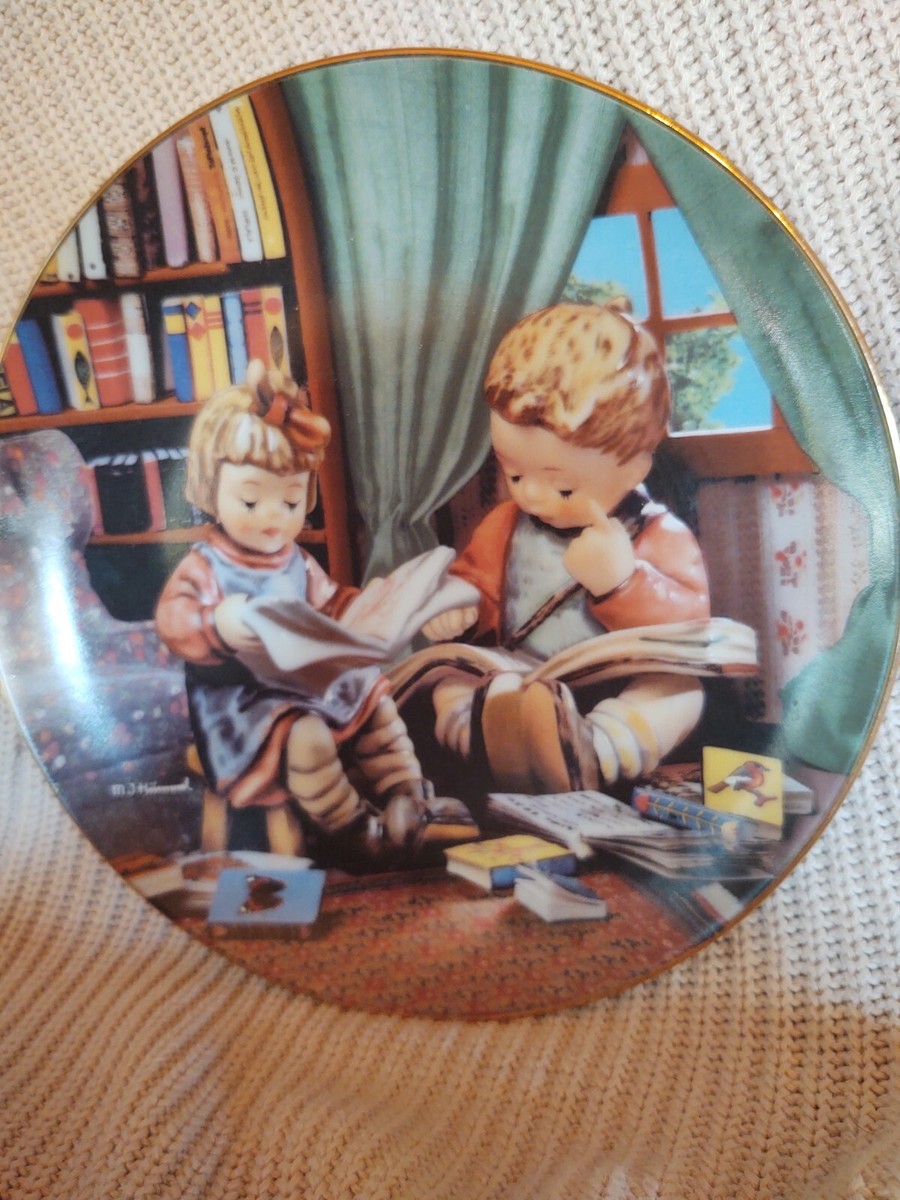 MJ Hummel plate collection set of 4 Little Companions