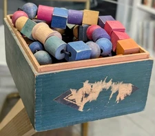 Antique Vintage Wooden MILTON BRADLEY CO. 470-D CUBES & SPHERES Beads 115+