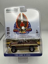 GREENLIGHT 1/64 DIECAST FALL GUY 1982 GMC K-2500