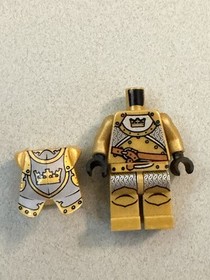 LEGO Castle, Gold Crown Knight Minifigure Set 7079 READ