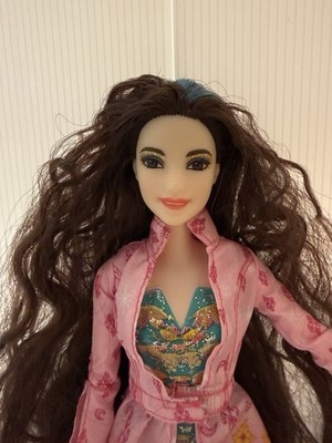 2020 Barbie Color Reveal Confetti Party Doll Dark Hair Purple Legs Mattel