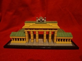 LEGO ARCHITECTURE: Brandenburg Gate