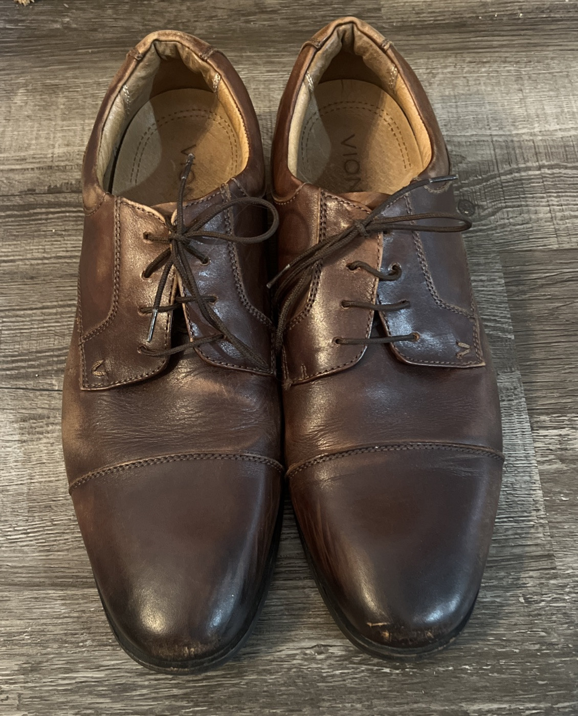 SAOLA Scarpe eleganti uomo Vionic Shane taglia 10 5 marrone VSM051