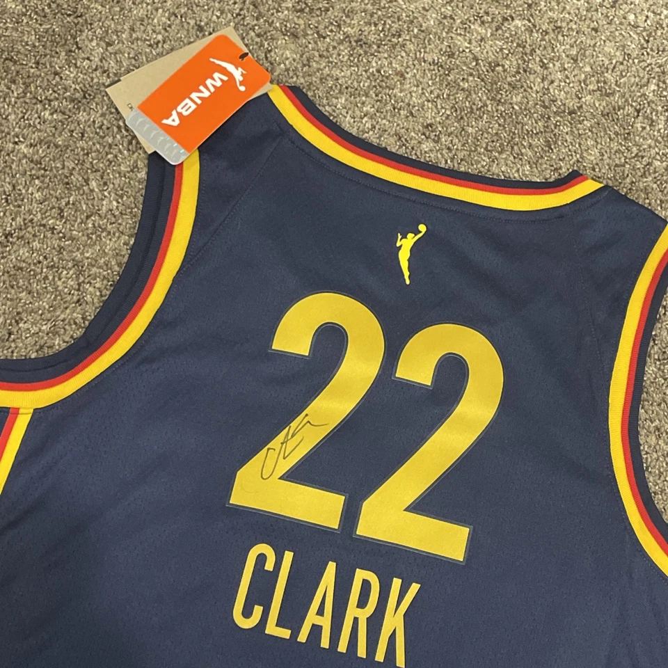 Caitlin Clark Signed Authentic Indiana Fever WNBA Basketball Jersey AUTO  - Image 3 of 4