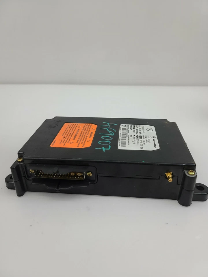 Módulo de control telefónico de comunicaciones Mercedes Benz C32 Amg 2002 A2038205826 OEM Foto 3 de 4