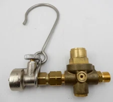 SIEVERT 309133 PRESET REGULATOR, SINGLE STAGE, POL, 27 PSI, USE WITH: PROPANE