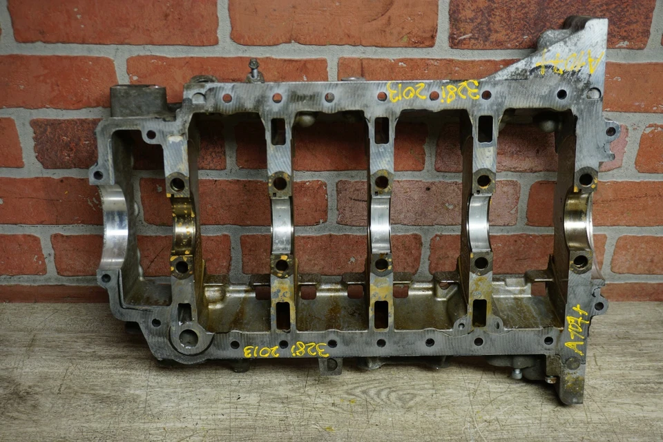 BMW 328I XDRIVE F30 2013-2015 2,0 L L4 gasolina bloque motor inferior cigüeñal caja OEM Foto 4 de 4