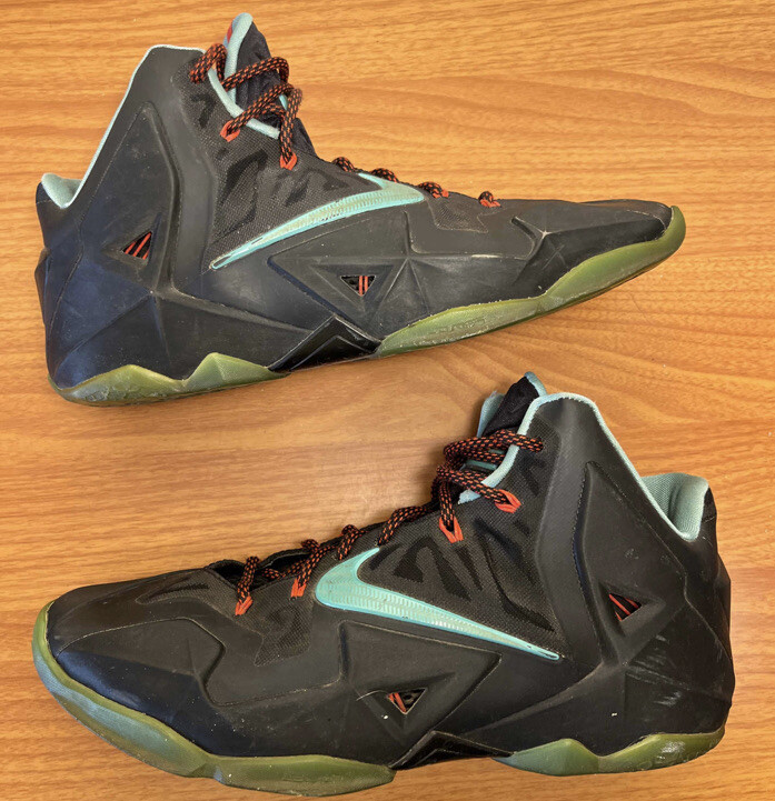 Nike Lebron 11 XI Diffused Jade Black Size 11 Sneakers 616175-004
