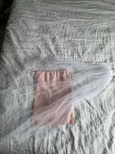 Dareth Colburn White Net Wedding Veil Simple Edge Cut 34in with Comb