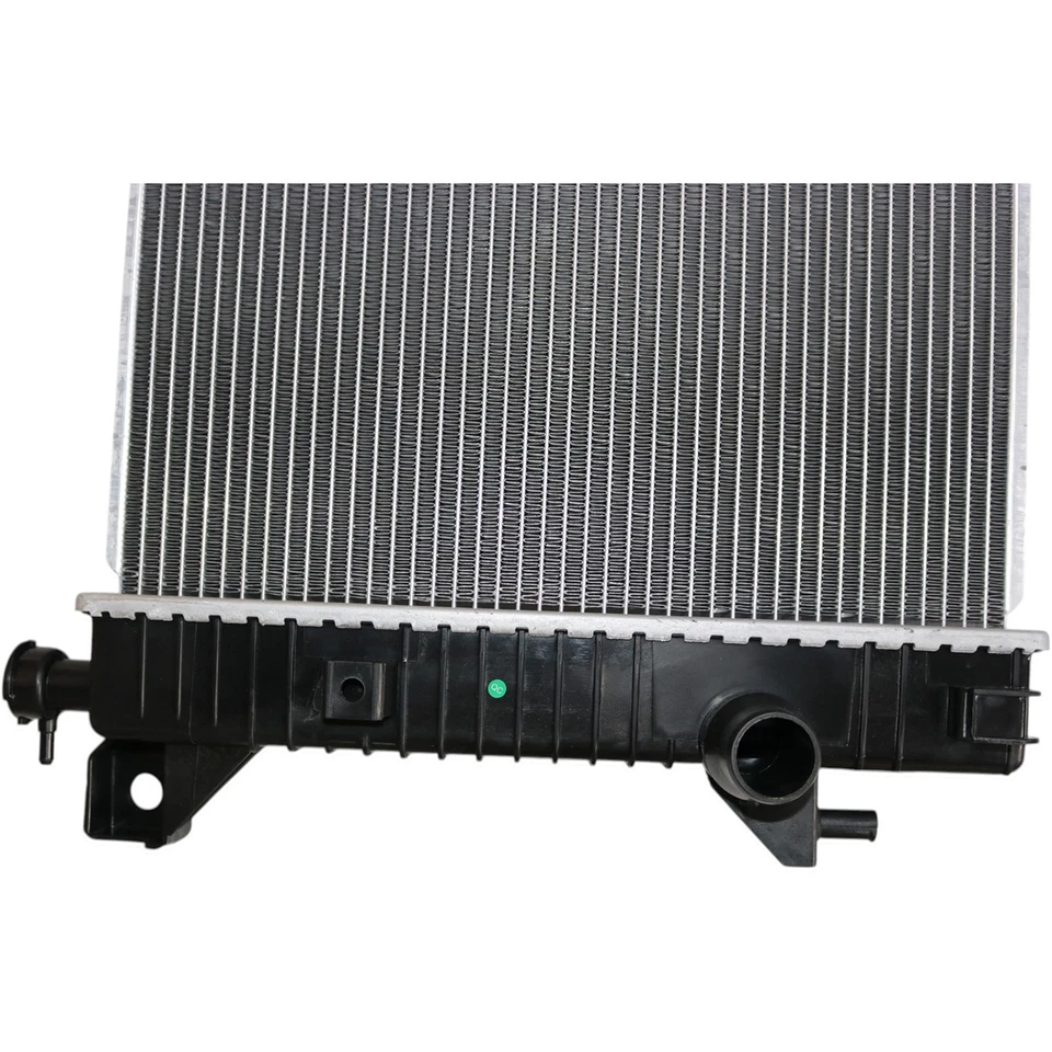 Radiator For Ford F-150 2009-2010 4.6L 5.4L Lincoln Navigator 2009-2014 5.4L Foto 4 de 4