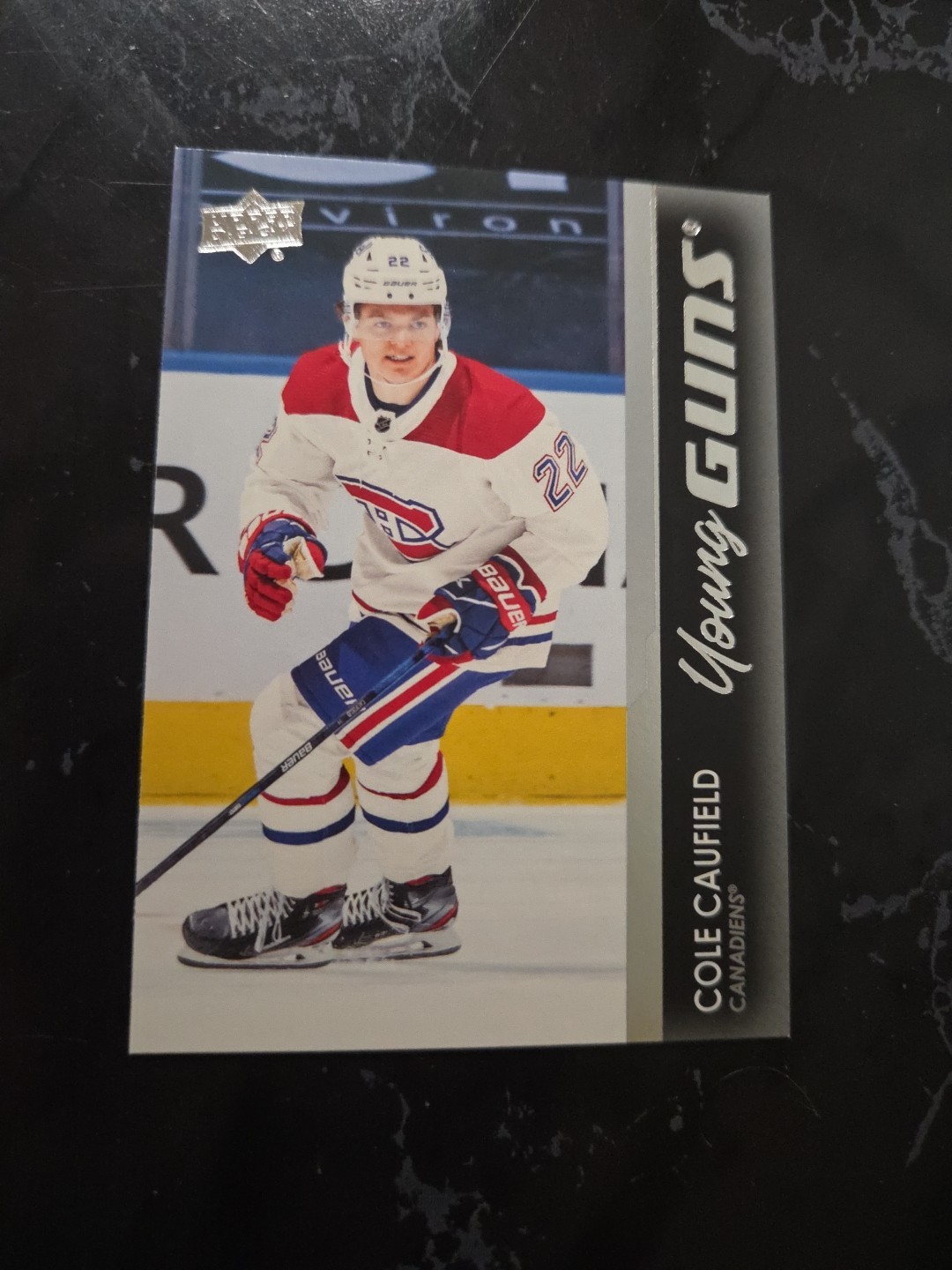 2021-22 Upper Deck Series 1 - Young Guns Cole Caufield #201 (RC)