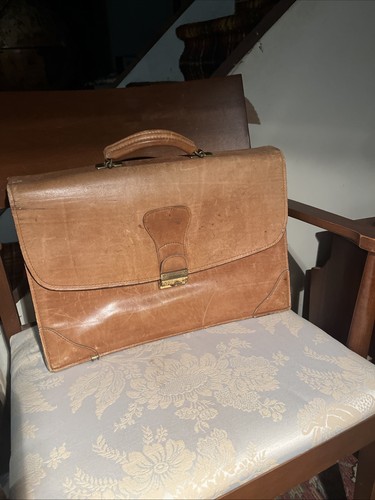 VINTAGE SCHLESINGER SMOOTH LEATHER BRIEFCASE