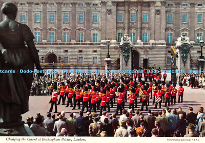 D092642 Wachablösung im Buckingham Palace. London. Hinde