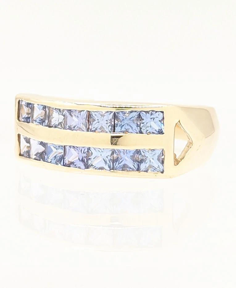 Juego de anillos de vástago dividido doble de 2 filas de oro amarillo de 10 quilates de 4,6 g de iolita tamaño 7,5 Foto 4 de 4