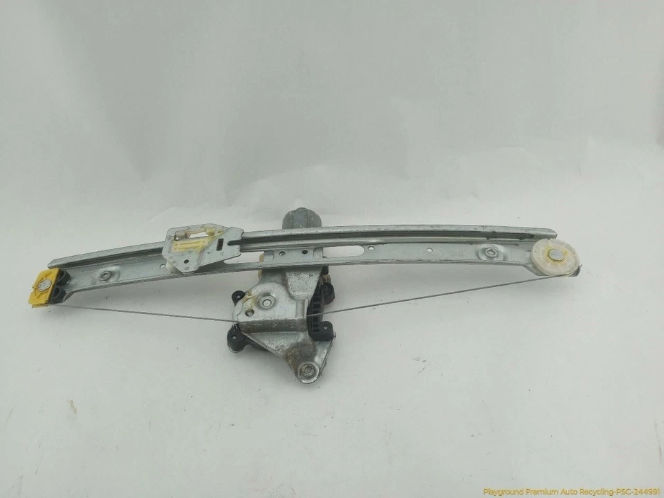 BMW 330xi E46 SEDAN Passenger Right Rear Door Window Regulator With Motor 01-05 - Image 2 of 4