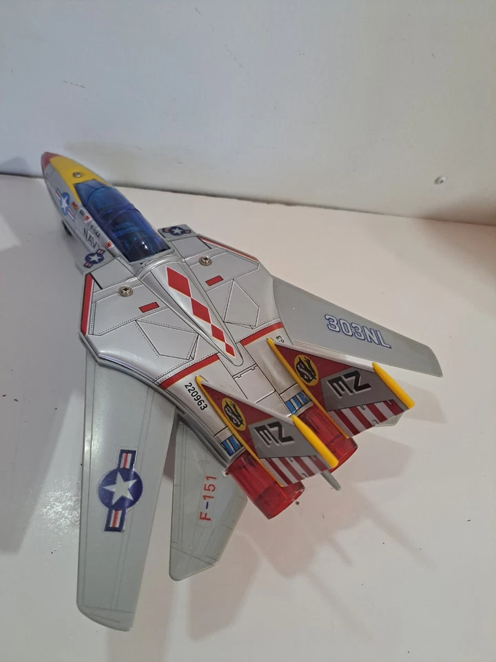 Son Ai SA-151 Tinplate United States Navy F-14 Tomcat Fighter Jet Airplane - Image 4 of 4
