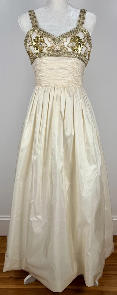 Vestido Victoria Royal Ltd vintage años 60 marfil + seda con cuentas doradas + chaqueta bolero Foto 3 de 4