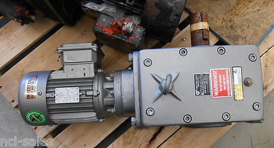 NORD UNICASE HELICAL WORM GEARBOX 33100-80 LH/4 CUS