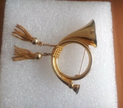 RARE Vintage ZENTALL French Horn Pin Brooch Dangle Tassel Chains Gold Tone  HTF