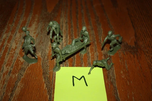 Vintage Marx American Army 9-Piece Medic, Stretcher, Wounded GI's Set Tank M MPC