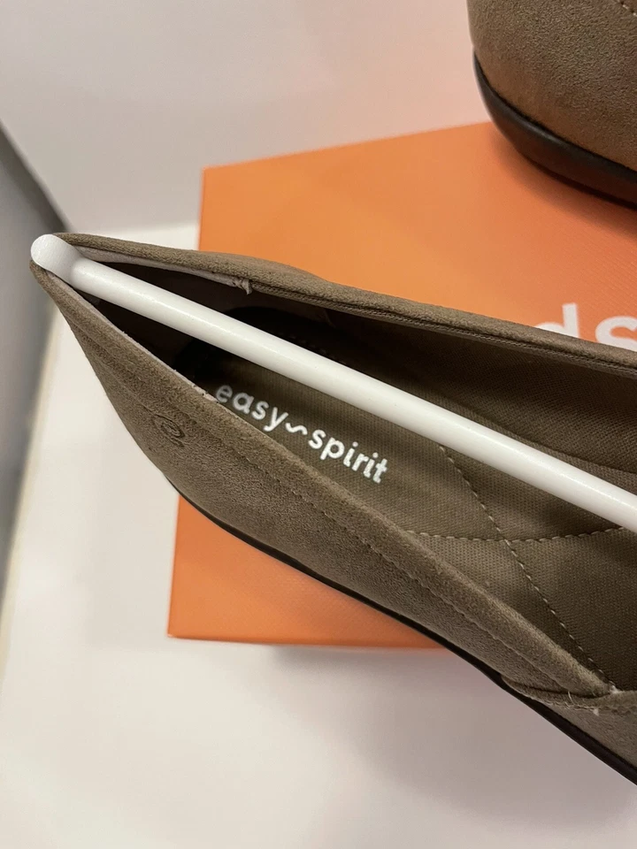 Zapatos planos de gamuza Easy Spirit para mujer color topo Arlie2 talla 5M nuevos en caja Foto 3 de 4
