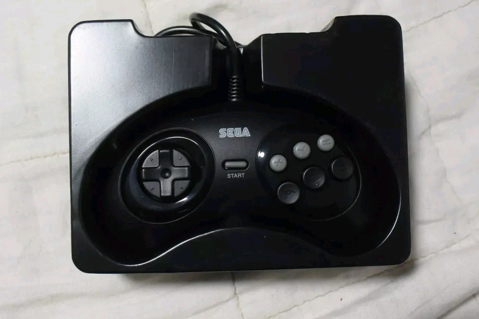 Official Sega CD /Genesis & Mega Drive 6 Button Controller Arcade Pad NOB - Image 2 of 4