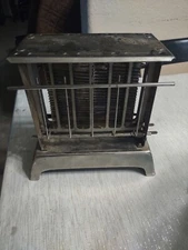 Russell Electric Company Chicago Vintage Holdheet Toaster