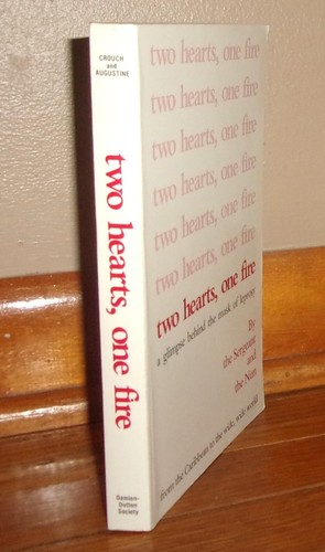 TWO HEARTS, ONE FIRE-A Glimpse Behind the Mask of Leprosy-Sergeant & Nun-SUPERB! - Picture 2 of 5