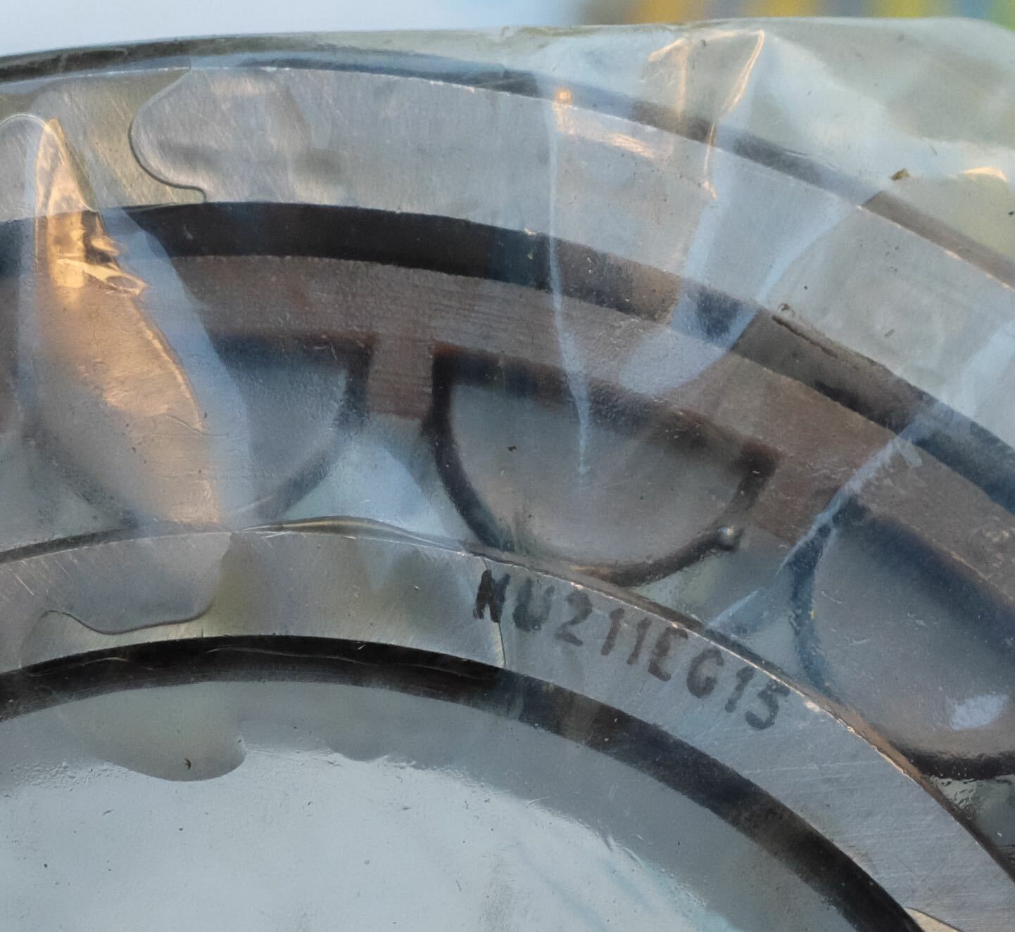 Roulement SNR NU211-E-G15 cylindrique de dimension 55x100x21 mm - 3