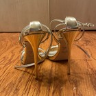 Picture 2 of 4