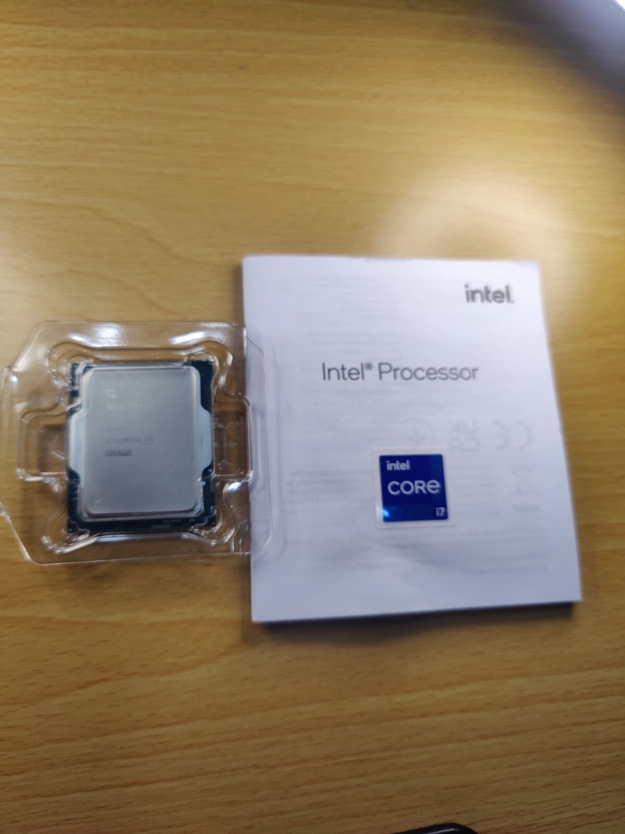 Intel Core i7-13700KF - Core i7 13th Gen Raptor Lake 16-Core (8P+