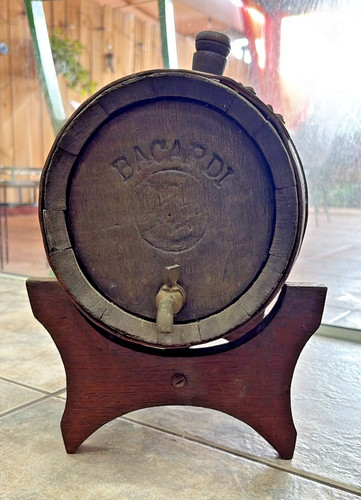 VINTAGE HAND CARVED OAK WOOD BACARDI RUM BARREL WITH BAT WINGS STAND