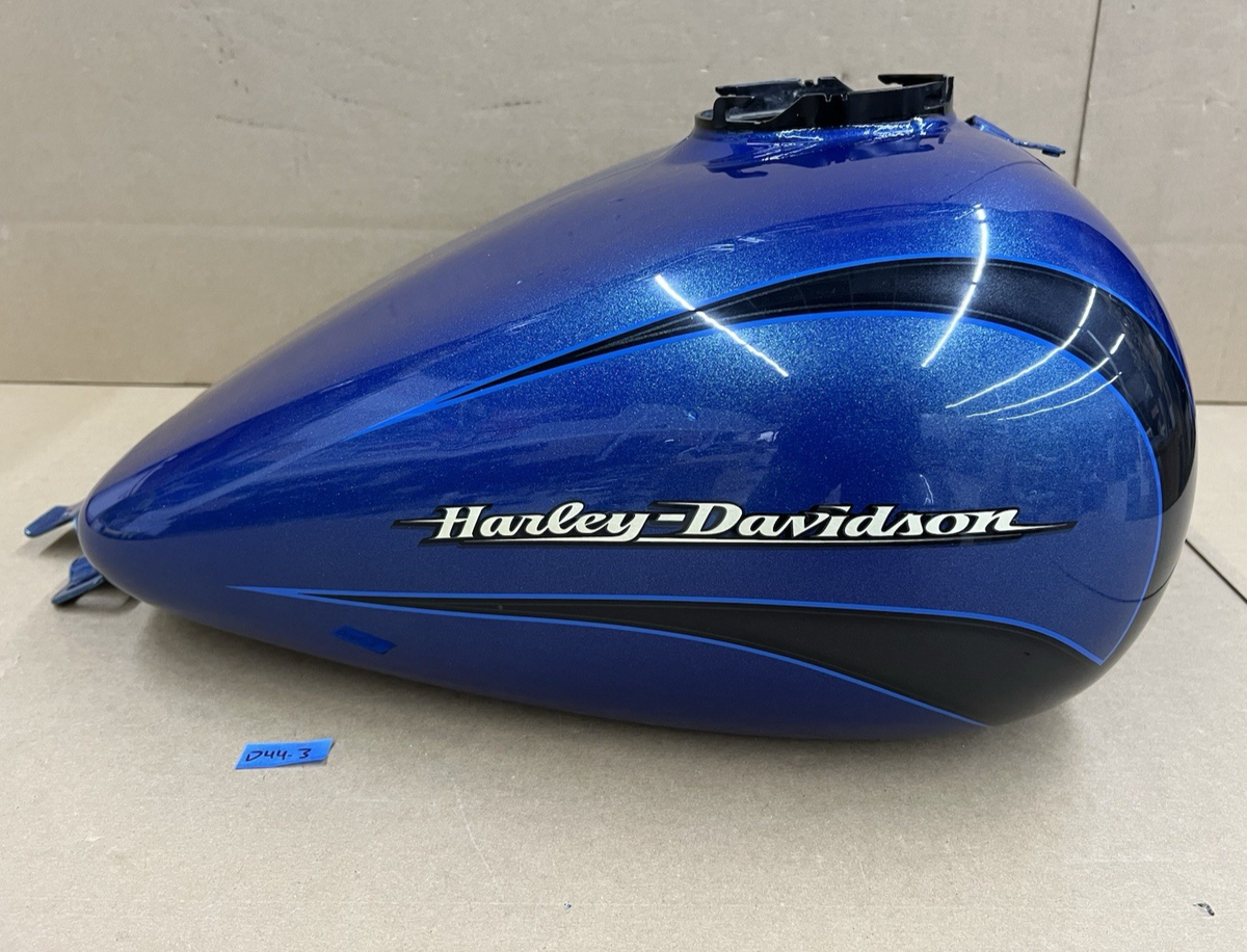 2014 OEM Harley-Davidson FLHTK Ultra Limited Touring Gas Tank