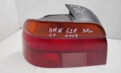 BMW 5 E39 Rücklicht hinten links 8358031 2.8 Benzin 1998 27726389