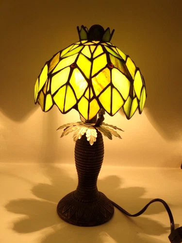Vintage Tiffany style palm tree table lamp 14 inch glass lead resin CRACKED