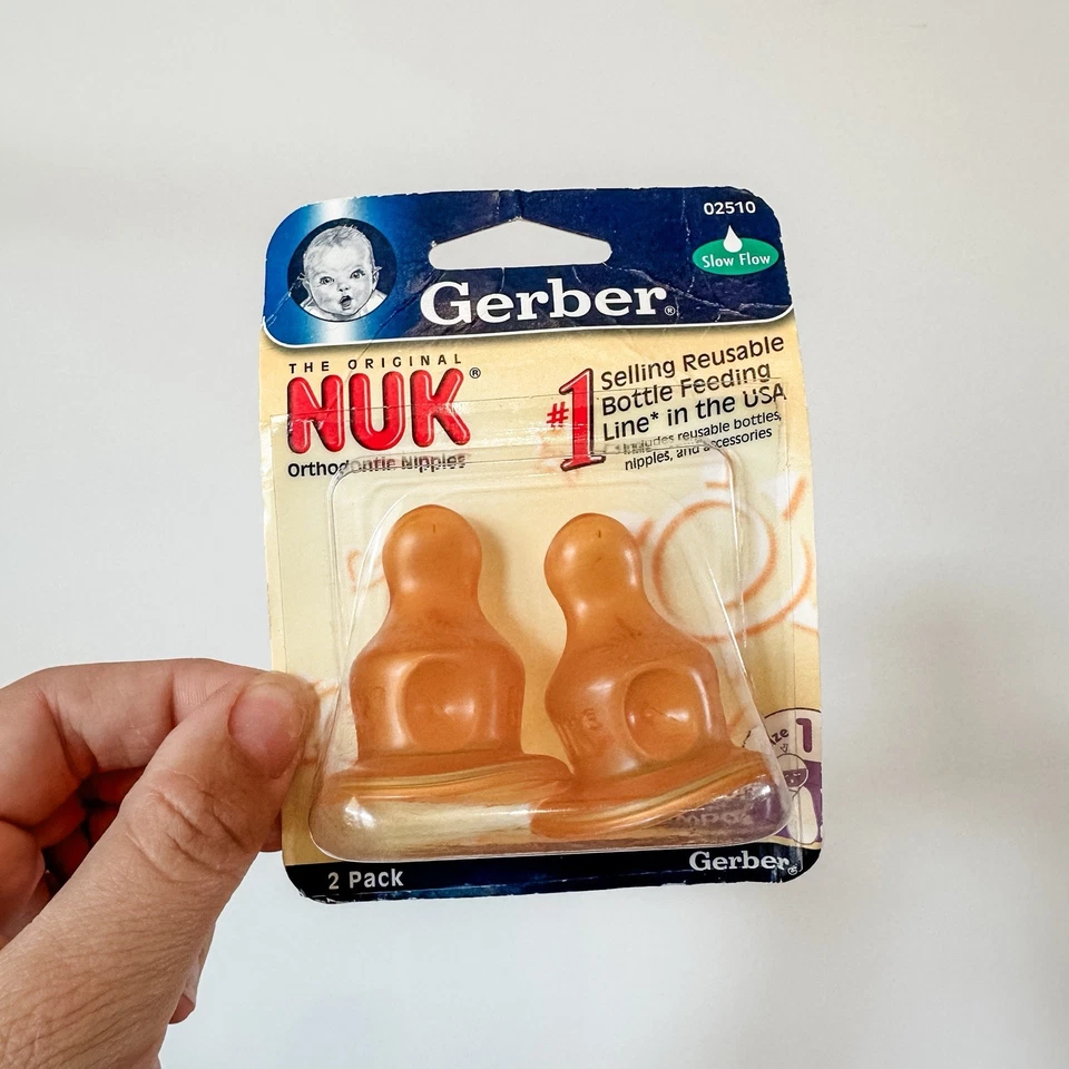 Pezones de goma ortodoncia Gerber Original NUK talla 1 flujo lento recién nacido paquete de 2 nuevos Foto 3 de 4