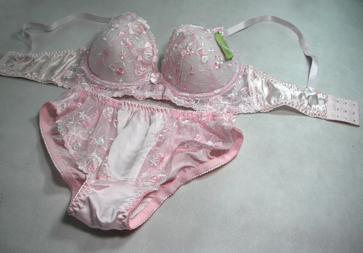 Pink Womens Bra Knickers Sets Pure Silk Lacy Underwire Thinly Padded Bra  Set