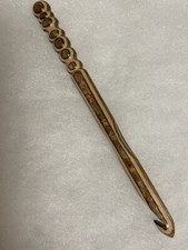 Hand carved BUCKSKIN WOOD YARN CROCHET HOOK size M