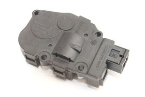 BMW 4 Coupe F32, F82 420 d xDrive Regelventile für Innenraumheizung 22072050