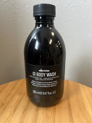 Davines OI Body Wash, Hydrate and Gently Cleanse, With Roucou Oil, 9.47 Fl Oz