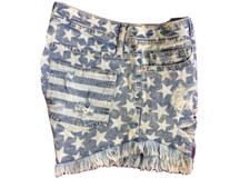 Mossimo Woman s/Jr Mid rise distressed cutoff Flayed hem, shorts Sz 4 /27x2.5
