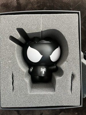 Hot Actor Hello Raw Man Black Spidey resin figure from Martian Toys. Approx 5 